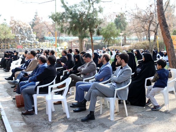 بوستان برنا در مشهد آغاز به کار کرد