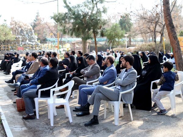 بوستان برنا در مشهد آغاز به کار کرد