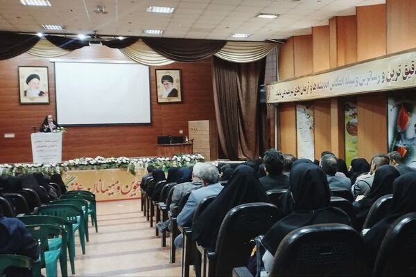 سمینار آشنایی با هوش مصنوعی در ناحیه 4 شیراز 