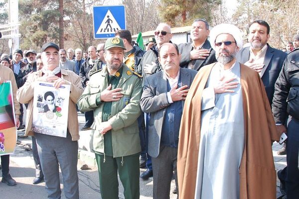 راهپیمایی ۲۲ بهمن در قیامدشت