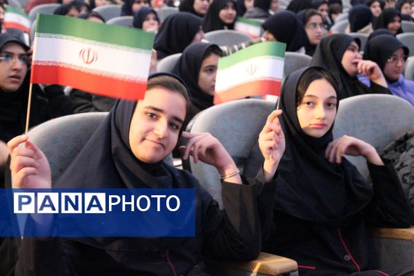 جشن باشکوه هه فجر در سالن نژاد فلاح کرج