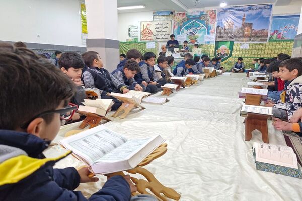محافل انس با قرآن در ماه مهمانی خدا در مدارس بهبهان