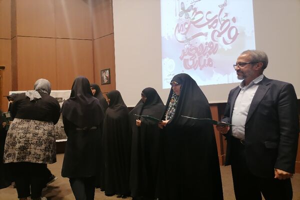 تقدیر از ستارگان علمی، فرهنگی و ورزشی دختر به‌مناسبت دهه کرامت