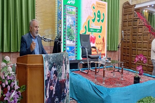 شب شعر عقیق سبز بینالود در شهر بار نیشابور 