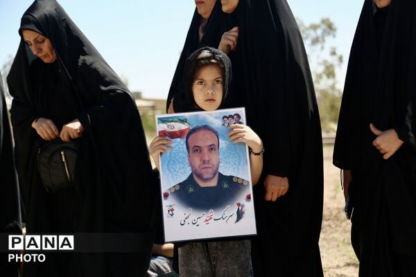 آیین کاشت 168 نهال به یاد دانش‌آموزان شهید میناب در اردوگاه 15خرداد قم