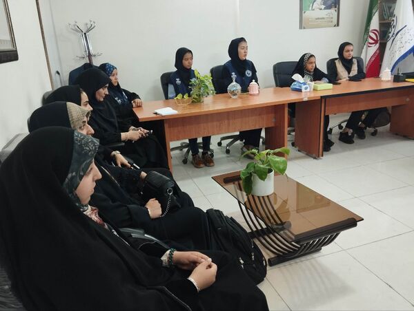 نشست صمیمانه معاون پرورشی و تربیت‌بدنی ناحیه 7 با سردبیر خبرنگاران خبرگزاری پانا 
