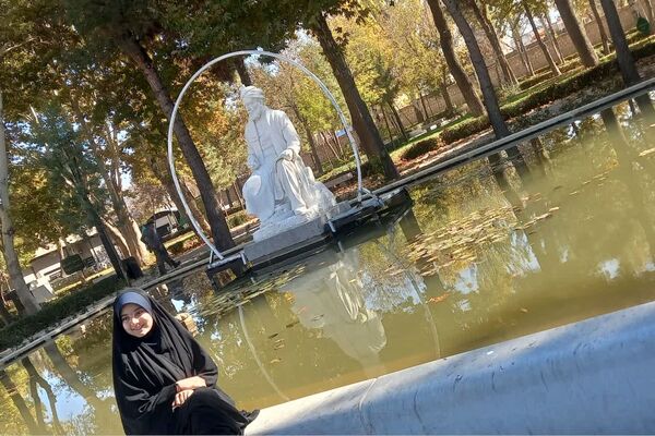 بازدید پیشتازان فارس از آرامگاه فردوسی 