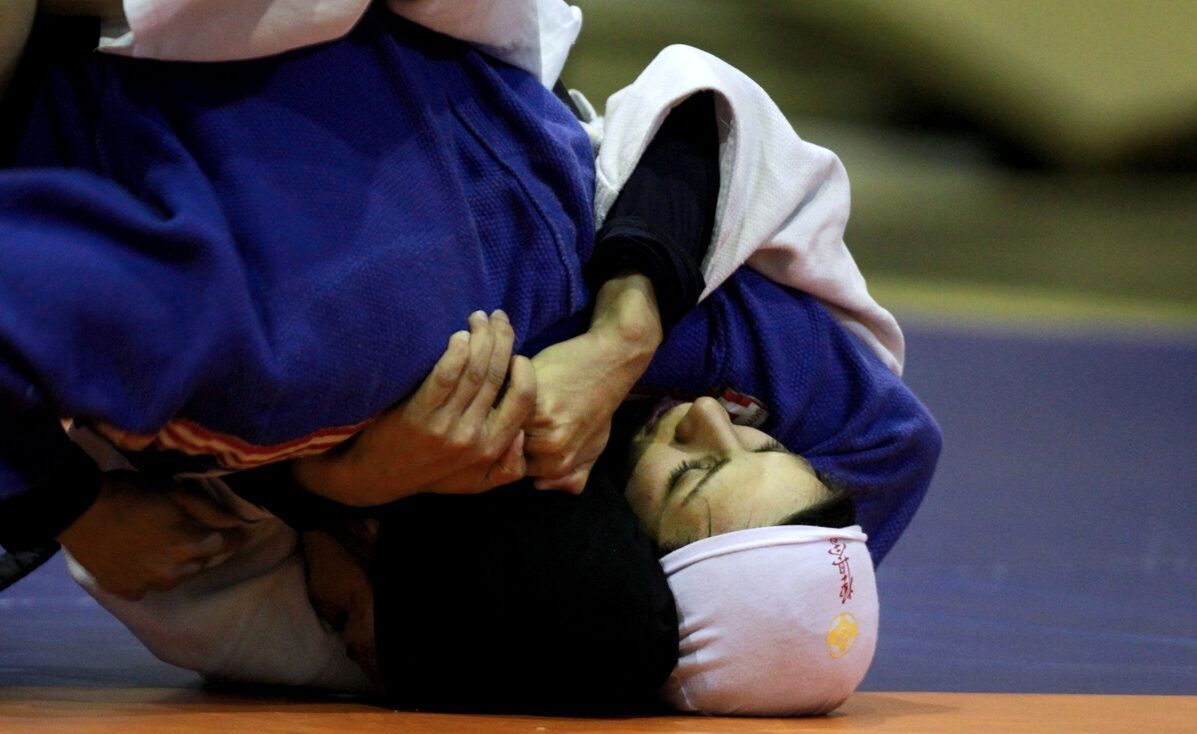 رقابت بانوان جوجیتسوکار کشور برروی تاتامی «جام ولایت»