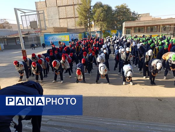 نشاط با ورزش در هفته تربیت بدنی