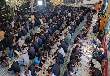 هئیت عزاداری مسجد جامع شهربار نیشابور در روز تاسوعای حسینی 
