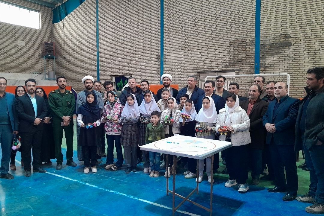 نمایش استعدادها و ایده‌ها