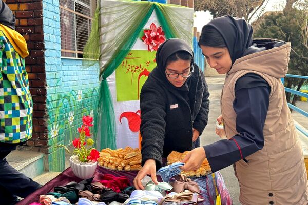 جشن میلاد با سعادت امام زمان (عج‌الله) در مدرسه شاهد‌شهید‌ نوری