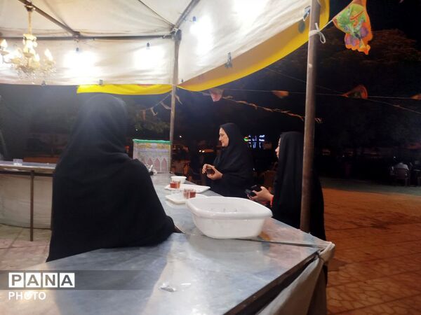 زمزمه‌ی ولایت و شکوه خدمت در موکب مرام مهدوی در شب غدیر