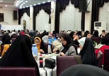 برپایی ضیافت افطاری دبیرستان شاهد کافیه حسین میرزایی سمنان