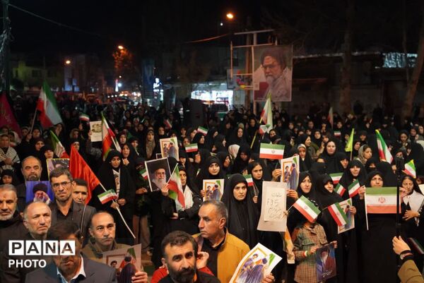 اجتماع باشکوه کوهدشتی‌ها در میدان امام خمینی(ره) 