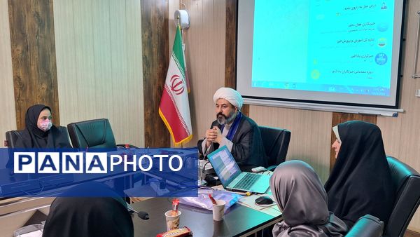  برگزاری نشست خبرنگاران خبرگزاری پانا در‌کانون شهید فهمیده کرج 