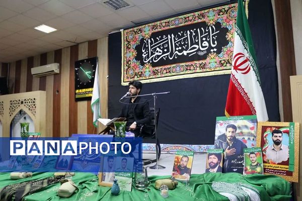 شهریار غرق در عطر فاطمی شد