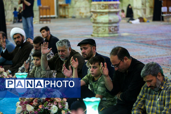 آیین «عهد عاشقی» با حضور اصحاب رسانه در مسجد جمکران