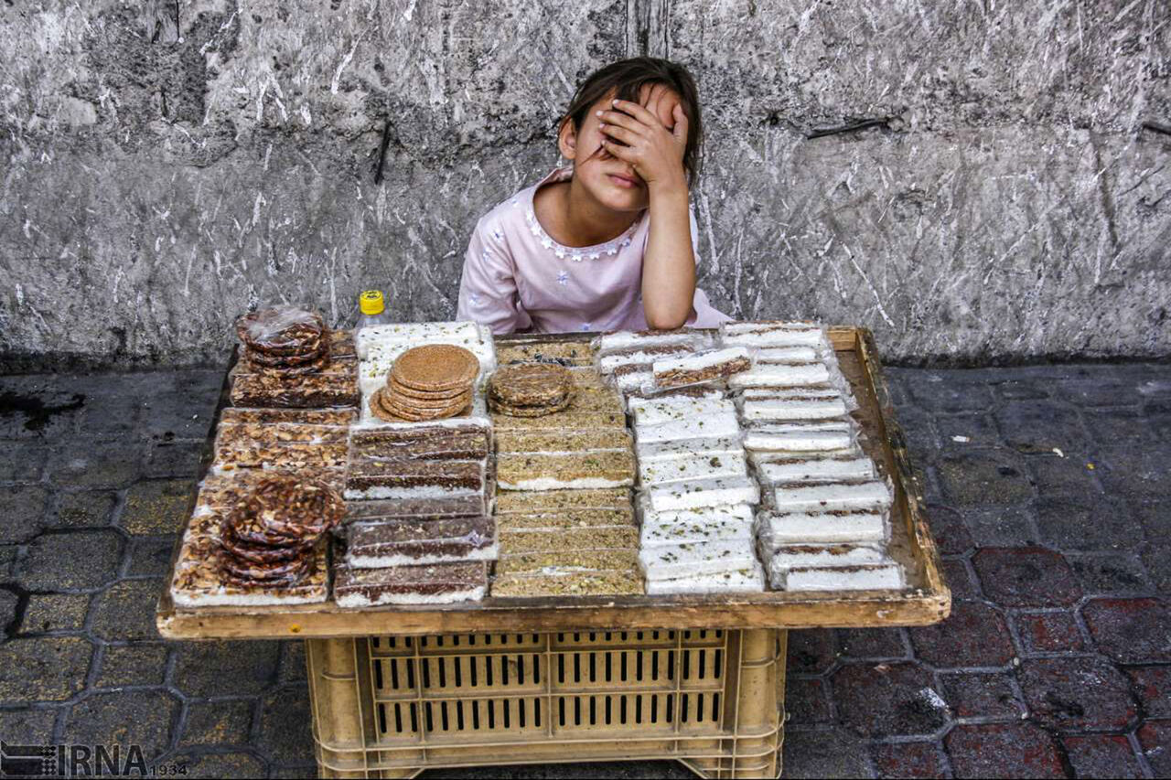 برای مقابله با کار کودک باید تورم کنترل شود