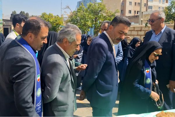 بازارچه‌ای به نیت مهرورزی 