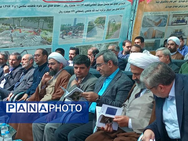 آغاز عملیات اجرایی تقاطع غیرهمسطح سه راه فردوسی و افتتاح ۴۷ پروژه عمرانی در منطقه ۱۲ 