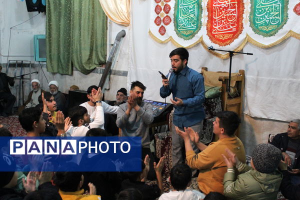 جشن ولادت امام حسین (ع) در شهر درق 