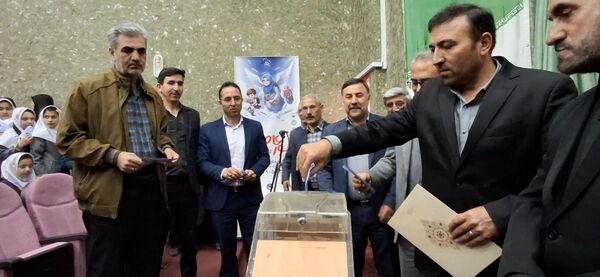 برگزاری آیین شور عاطفه‌ها در مدارس استان اردبیل 