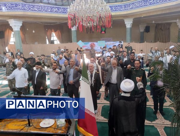 میز خدمت آموزش و پرورش باخرز در نماز جمعه