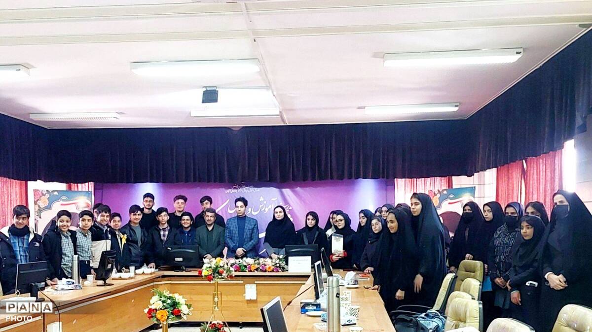 کارگاه توانمندسازی سفیران رسانه 