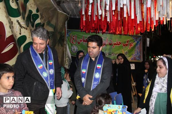 مراسم سازمان دانش‌آموزی فاروج به یاد دانش‌آموزان شهید میناب