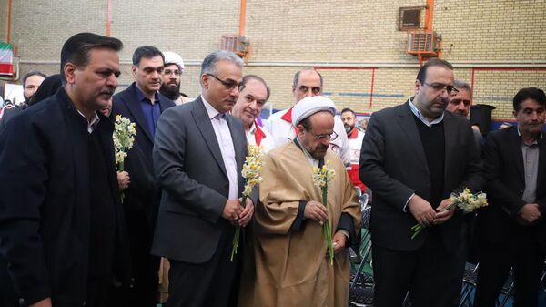 زنگ انقلاب نواخته شد