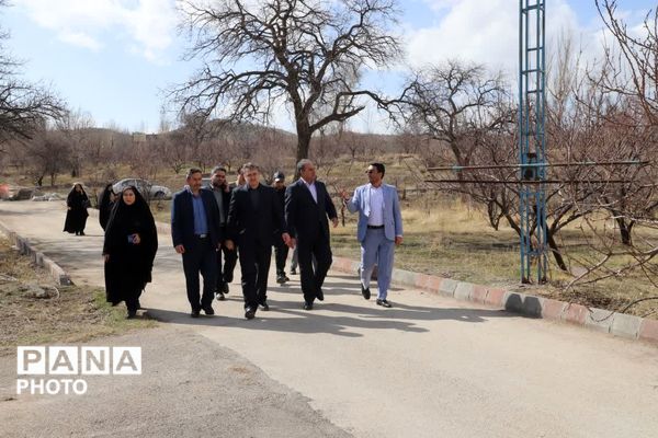 بازدید مدیرکل فرهنگی و هنری وزارت آموزش‌وپرورش از اردوگاه‌های دانش‌آموزی الغدیر و کوثر تبریز