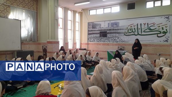  بزرگداشت شهادت مجاهد شهید سیدحسن نصرالله با برگزاری مراسم ختم قرآن در دبیرستان فاطمیه ملارد