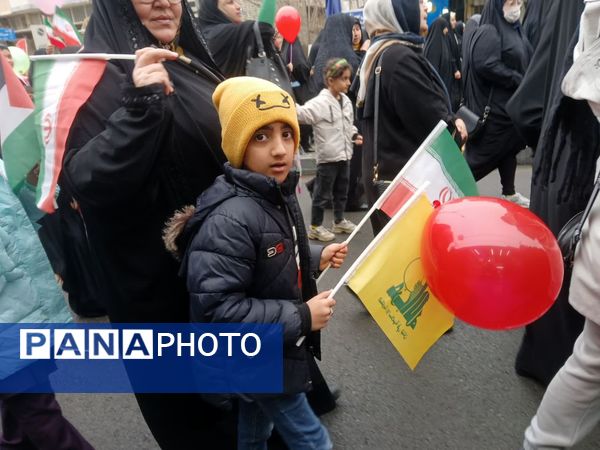 خروش حماسی مردم کردکوی در آیینه‌ شکوه ۲۲ بهمن