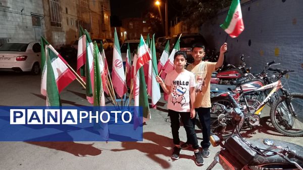 برگزاری یادواره «فرزند آفتاب و کویر» در دبستان شهید بابایی یزد