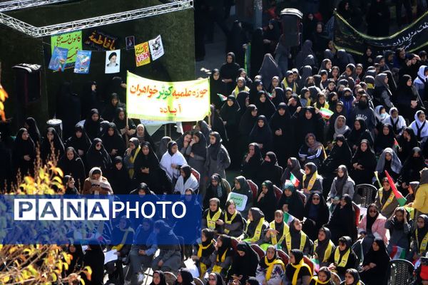 راهپیمایی با شکوه ۱۳ آبان ماه در شهرستان آباده