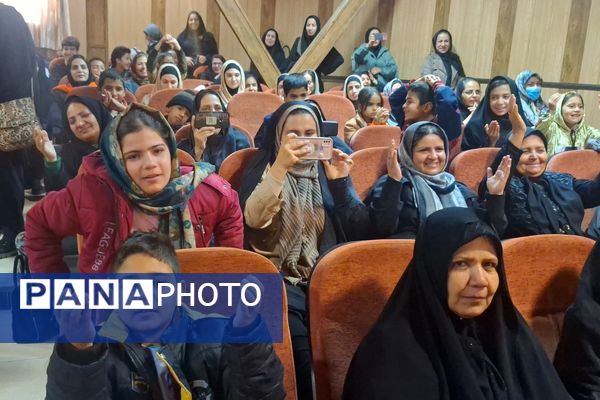 جشن میلاد امیرالمؤمنین (ع) در کانون فرهنگی و تربیتی حضرت زینب (س)