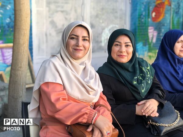 آیین بازگشایی مدارس اسلامشهر با حضور پرشور دانش‌آموزان
