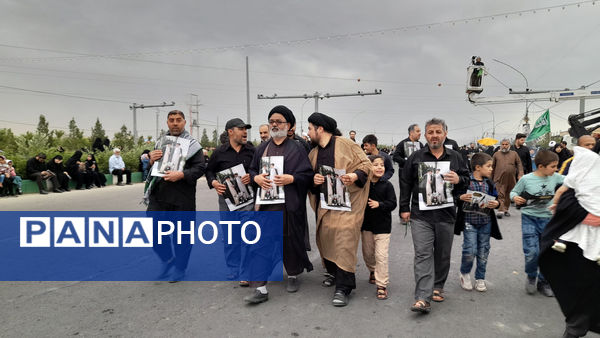 مراسم بزرگداشت شهدای خدمت با حضور نوجوانان انقلابی