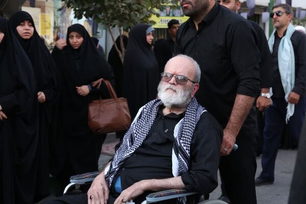 اعلام انزجار مردم قم از یاوه گویی‌های استکبار جهانی با راهپیمایی «عهد خون»