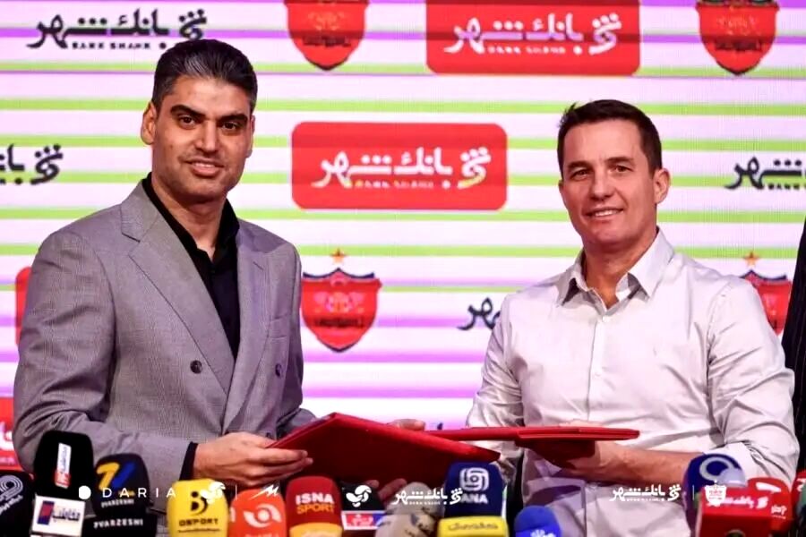در جلسه مدیرعامل و سرمربی پرسپولیس چه گذشت؟ 