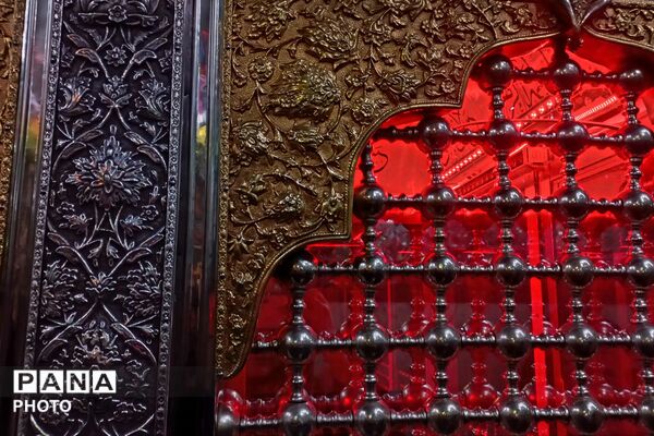 مراسم دسته عزاداری سید و سالار شهیدان امام حسین (ع) 