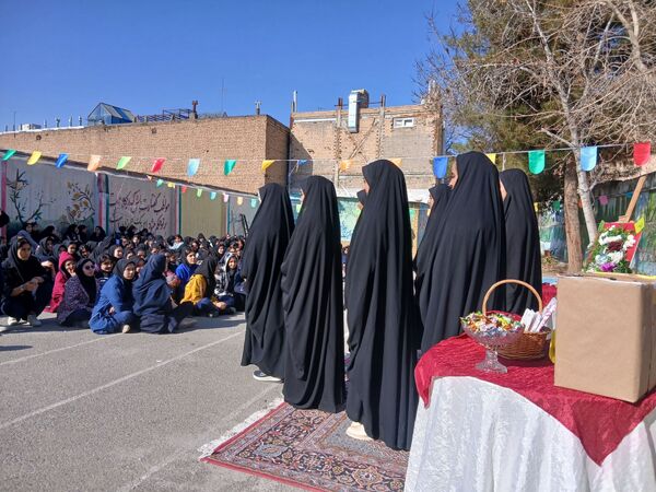 جشن اعیاد شعبانیه در هنرستان تلاش