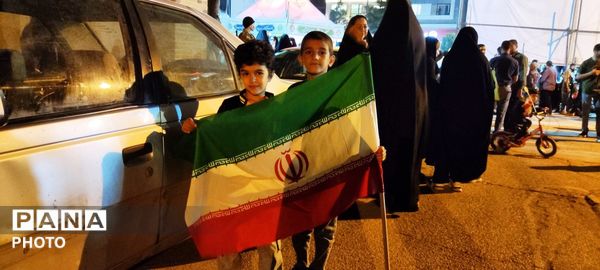 همایش عظیم وفاداری به وطن در بلوار فضل نیشابور