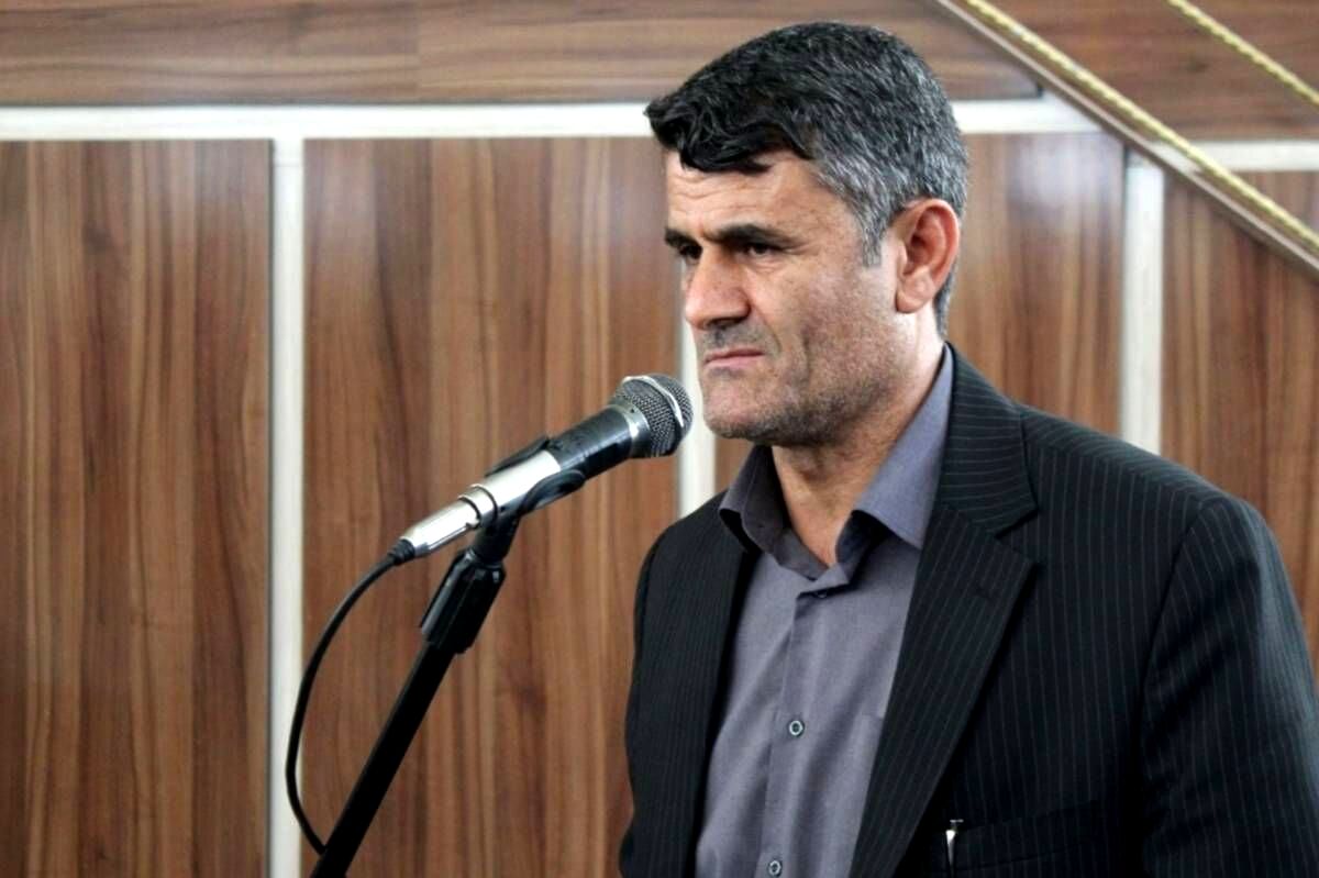 تربیت نسل آینده و شادابی دانش‌آموزان ضروری است