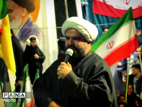 سی و سومین شب از انقلاب با شکوه مردم کاشمر