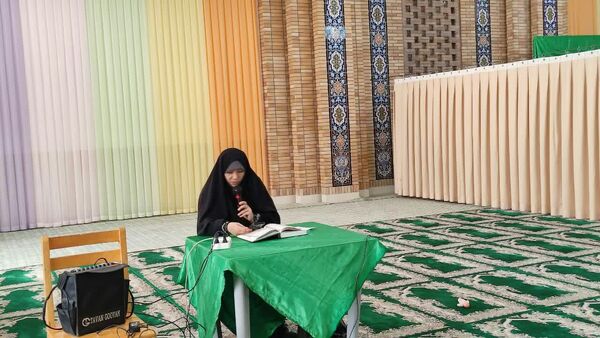 جز خوانی قرآن کریم در ماه مبارک رمضان در مسجد خاتم النبیین
