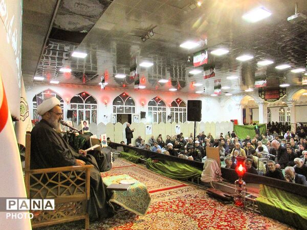 مراسم عزاداری اربعین رهبر انقلاب اسلامی در کاشمر