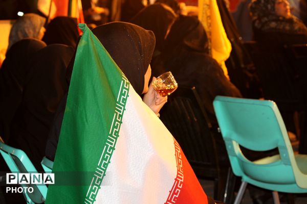 خیابان‌های شهر، آینه اتحاد مردم با کشور