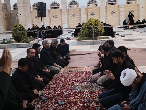 عزاداری روز دوم محرم در گلزار شهدای درق 